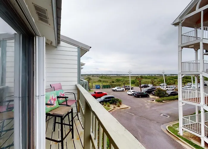 Apartment Beachwalk 4 *