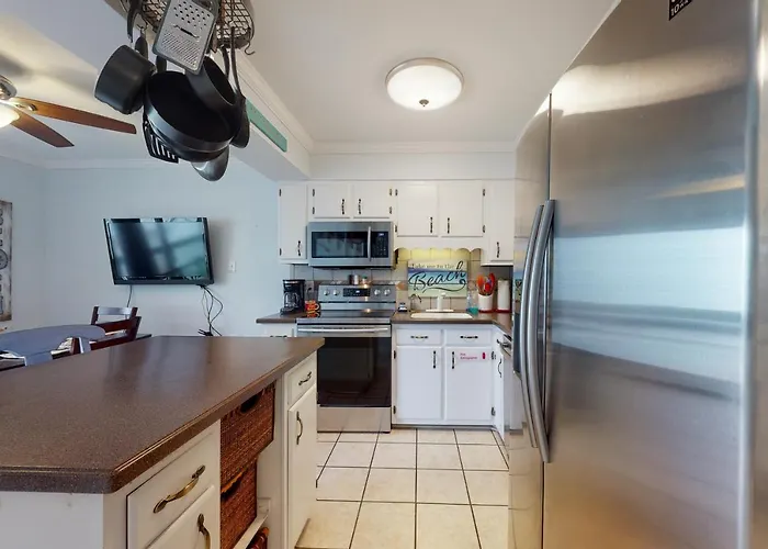Apartment Beachwalk 4 *