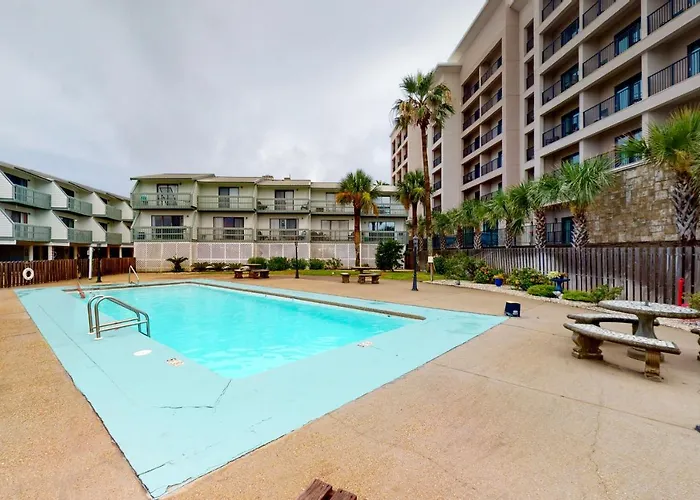 Beachwalk 4 Apartment