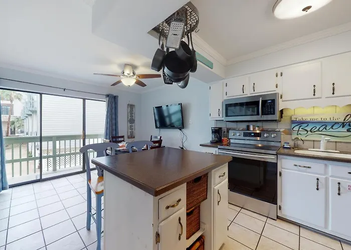 Beachwalk 4 Apartment Gulf Shores