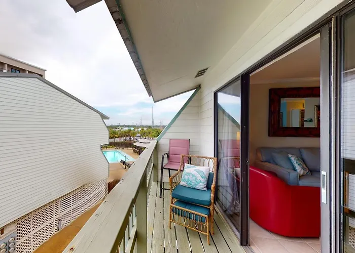 Beachwalk 4 Apartment